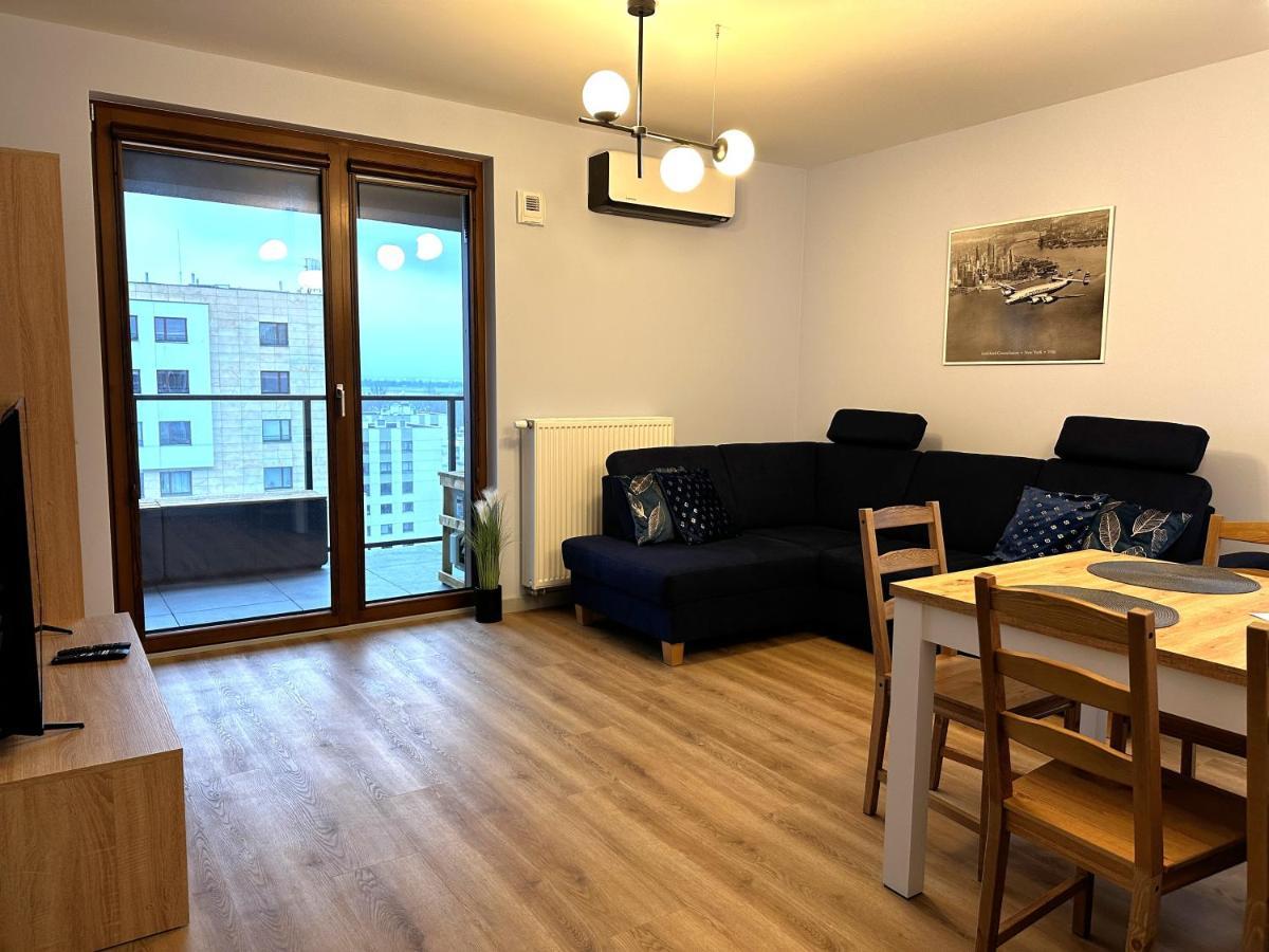 Apartament Lotnisko Chopina Warsaw Airport Екстер'єр фото