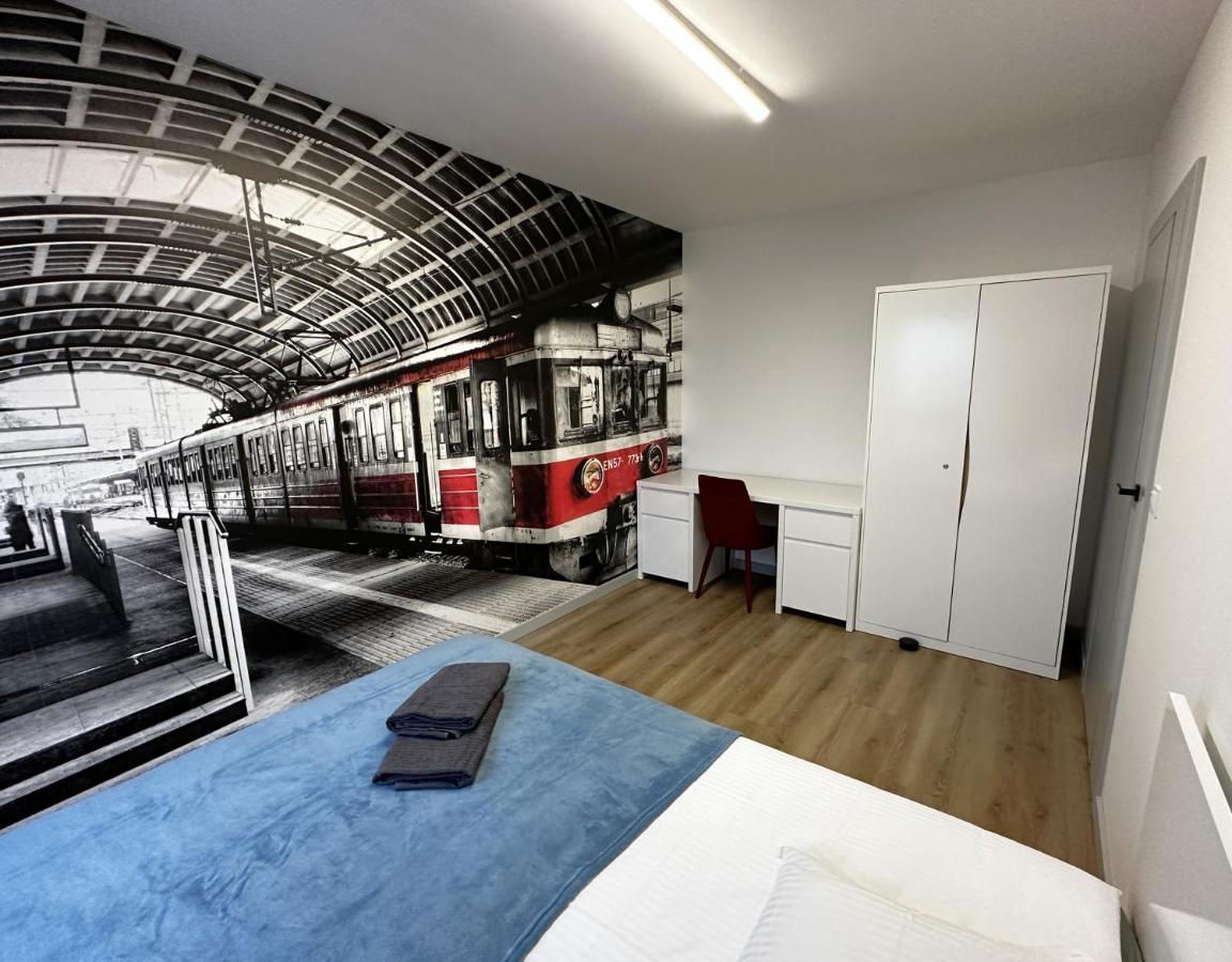 Apartament Lotnisko Chopina Warsaw Airport Екстер'єр фото