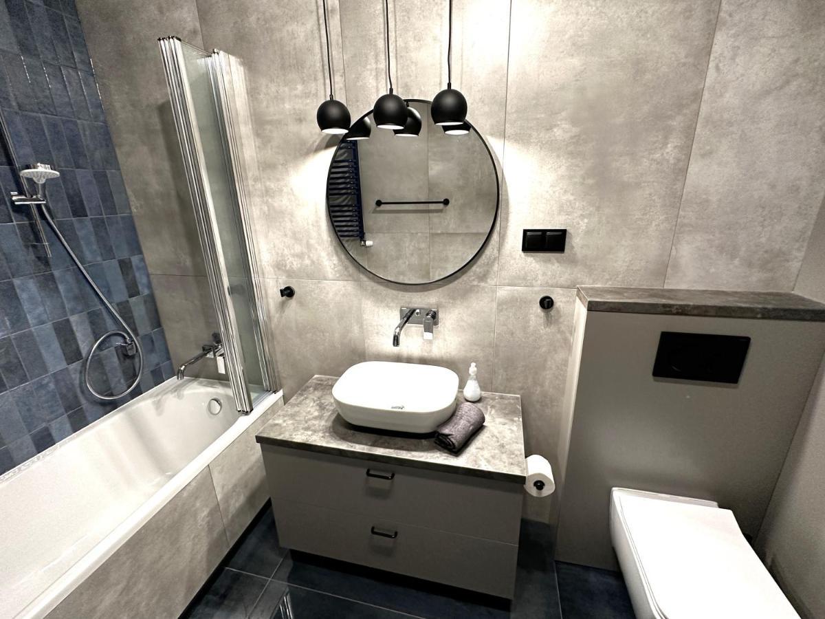 Apartament Lotnisko Chopina Warsaw Airport Екстер'єр фото