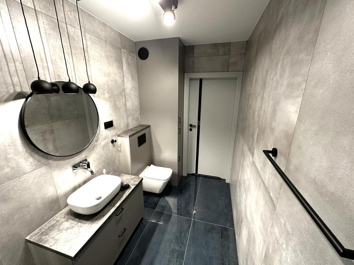 Apartament Lotnisko Chopina Warsaw Airport Екстер'єр фото