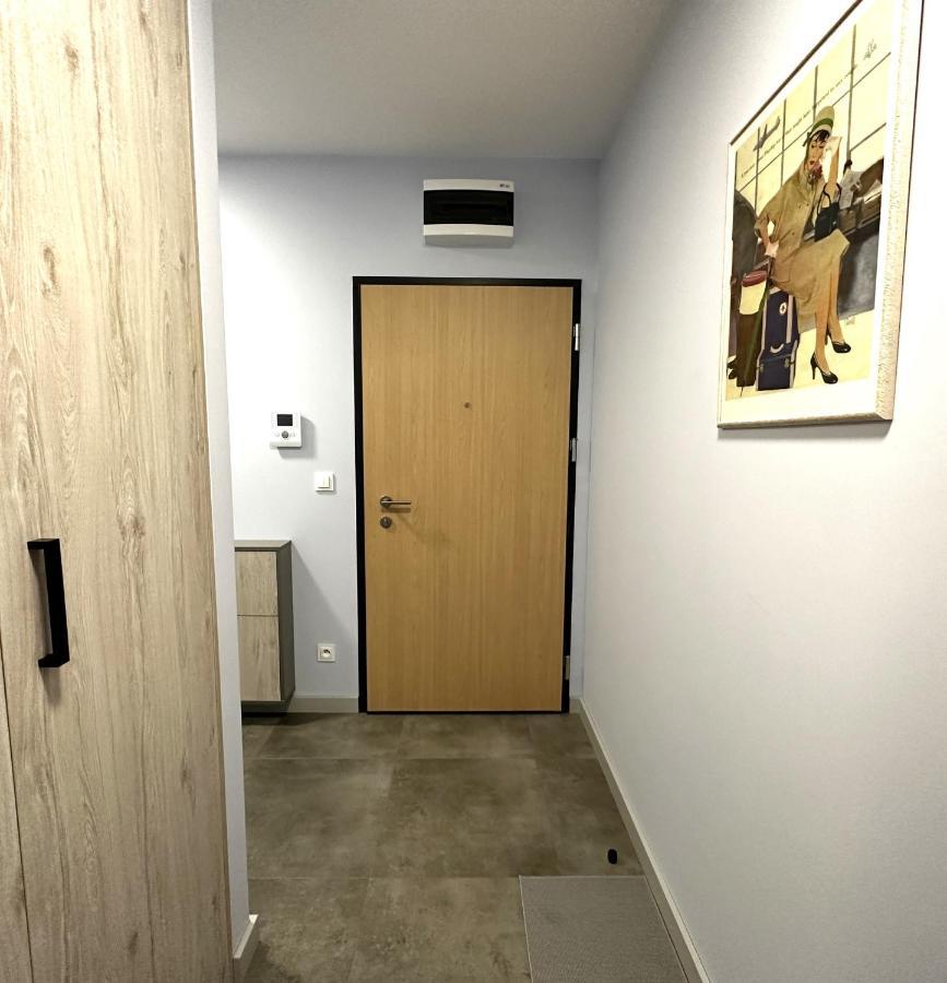 Apartament Lotnisko Chopina Warsaw Airport Екстер'єр фото