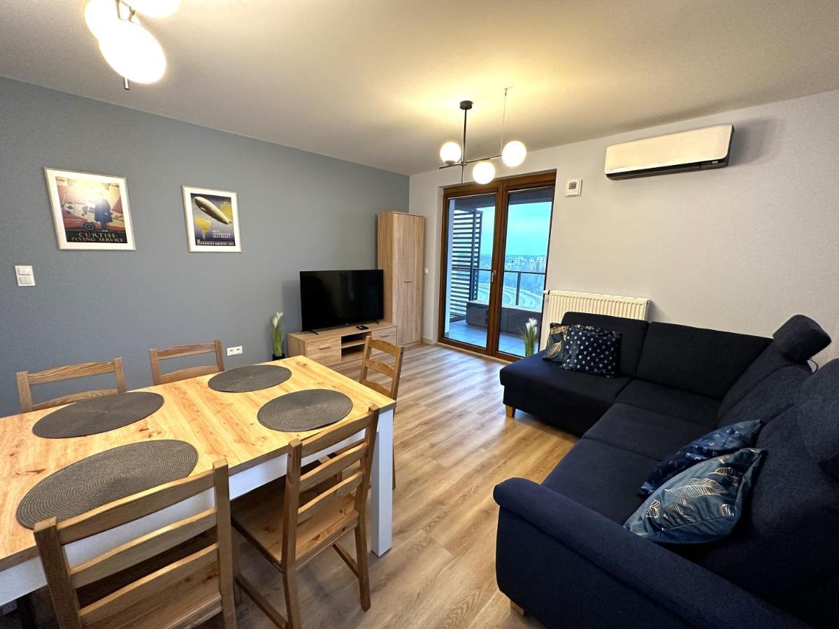 Apartament Lotnisko Chopina Warsaw Airport Екстер'єр фото