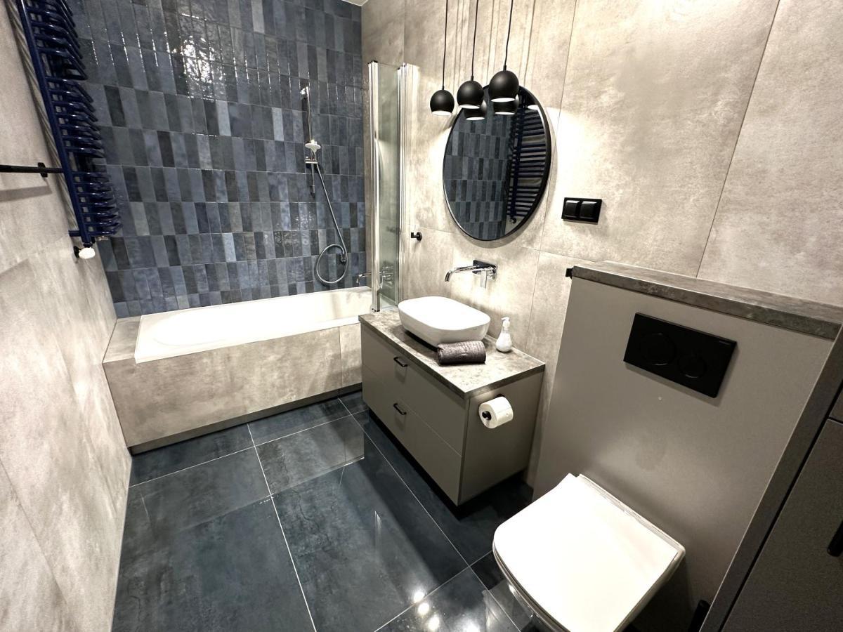 Apartament Lotnisko Chopina Warsaw Airport Екстер'єр фото